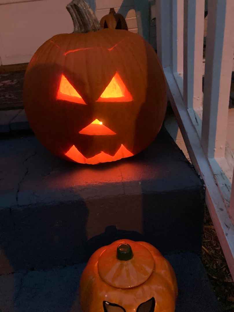 Jack O'Lantern 2021 - Lit on Front Stoop